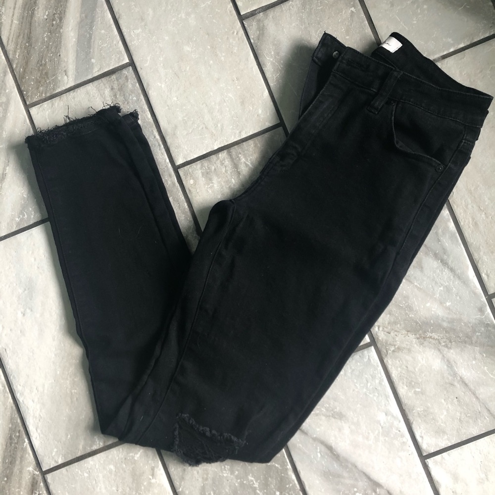 Kancan Black Distressed Denim 9/28 Midrise